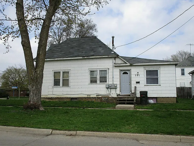 701 Locust St — Photo 11