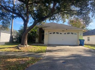 1306 Crimson Clover Ln, Zephyrhills, FL 33543