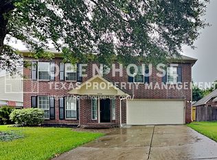 16306 Ash Point Ln, Sugar Land, TX 77498