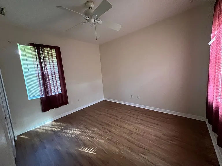 2585 Yuma Ave — Photo 18
