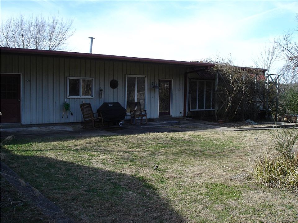 1st image of 34 McGee St