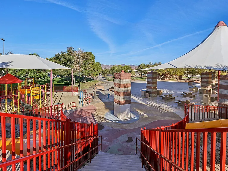 Neighborhood Park (Mission Hills)