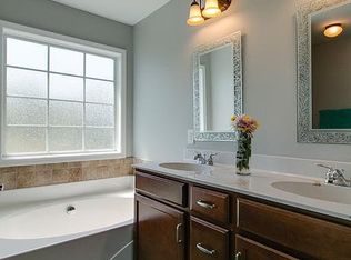 540 Tracy Ln, Clarksville, TN 37040