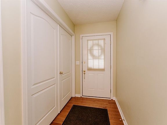 5th image of 6270 Lake Front Dr
