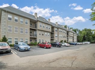 1108 Brittany Dr, Wayne, NJ 07470