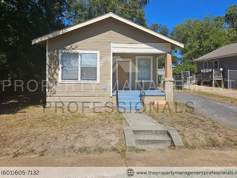 234 Fairbanks St