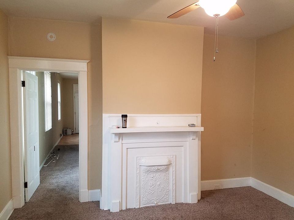 living room, ceiling fans in all rooms