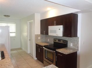 10941 W Broward Blvd, Plantation, FL 33324