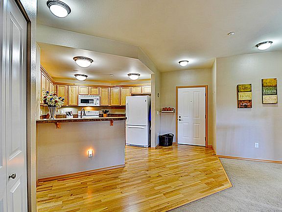 5th image of 23932 NE 115th Ln Unit 304
