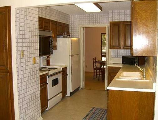 5th image of 3706 INWOOD FOREST DR
