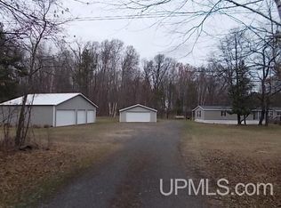 2102 Us Highway 2, Florence, WI 54121