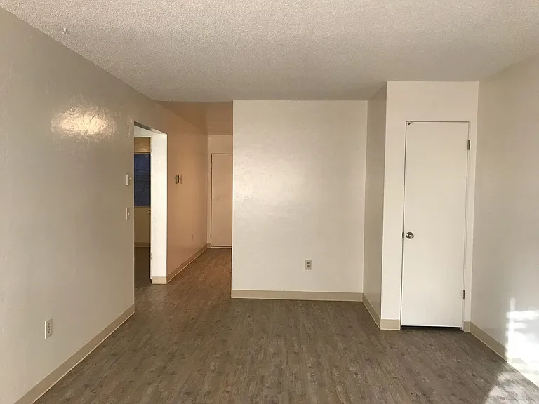 625 Dameron Dr — Photo 8