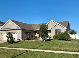 5545 Gatehouse Way, Bourbonnais, IL 60914