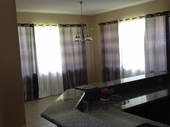 4th image of 532 Crestwick Ct