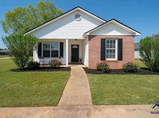 100 Strawbridge Ln, Bonaire, GA 31005