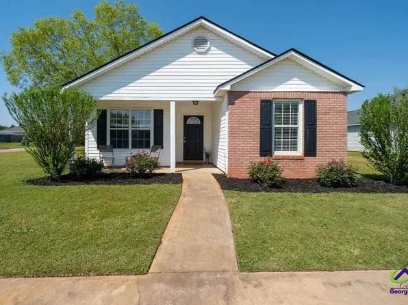 100 Strawbridge Ln, Bonaire, GA 31005