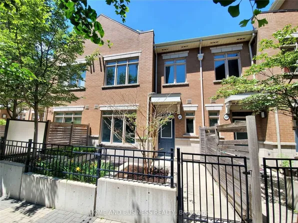 383 Prince Of Wales Dr #107, Mississauga, ON L5B 0C7