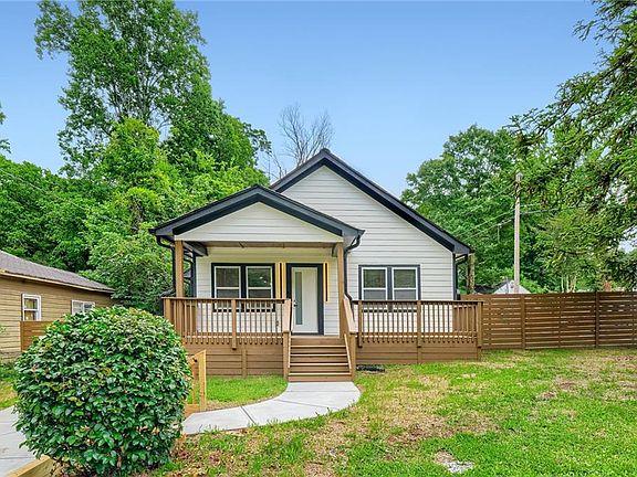 2nd image of 95 Arcadia Cir NW