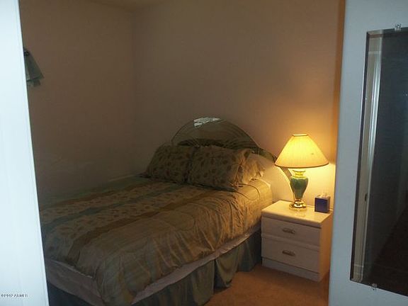 3rd image of 17261 W Maui Ln