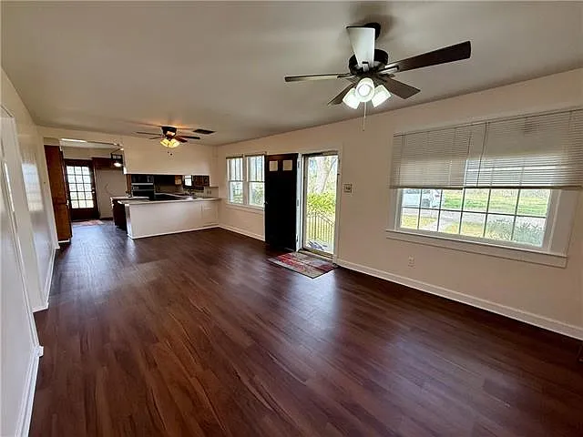 809 Mallard St — Photo 4