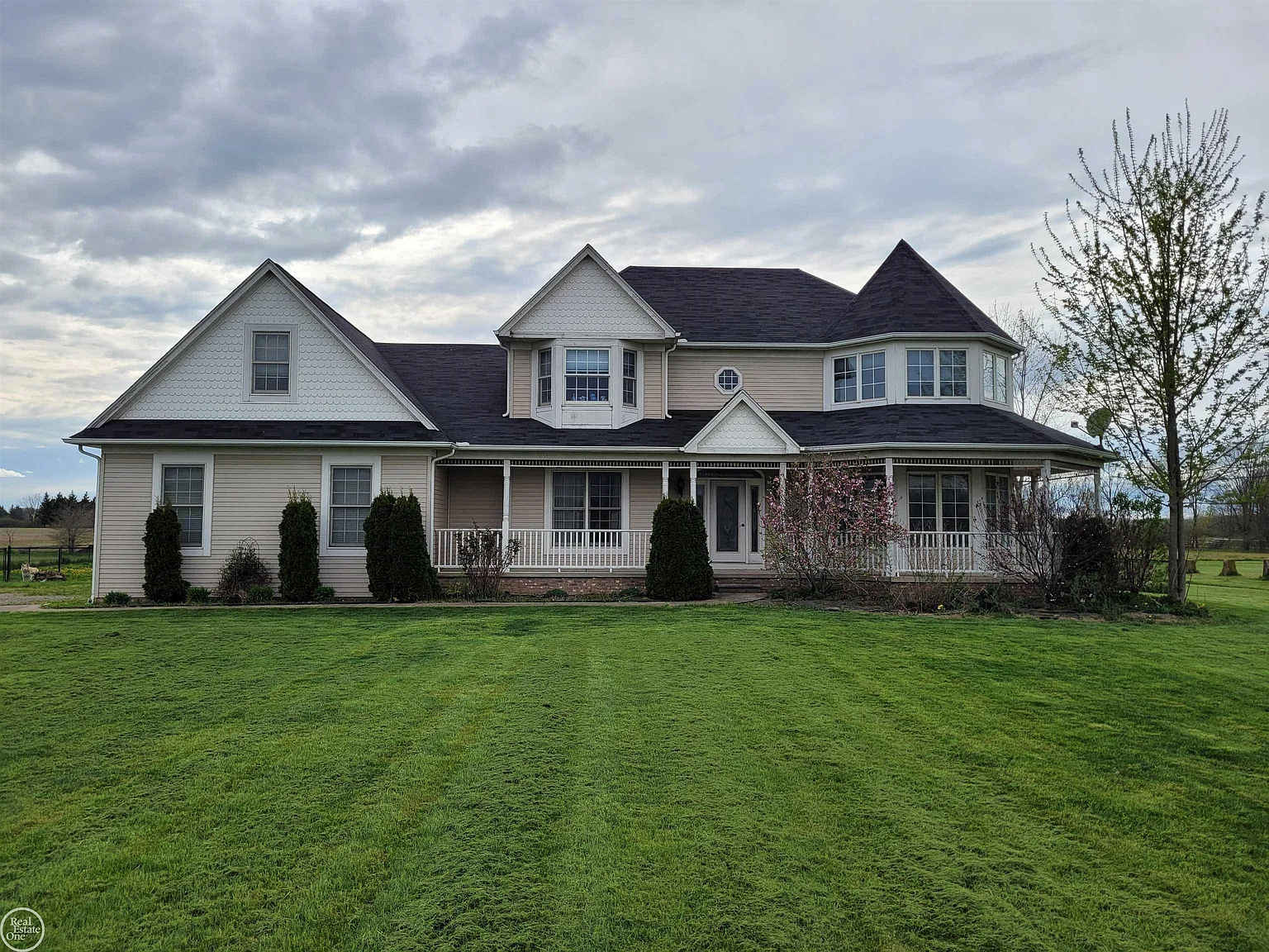 1457 Capac Rd photo 1