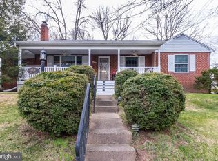6536 Little Falls Rd, Arlington, VA 22213