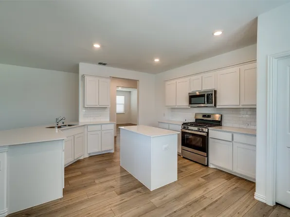 3209 Layla Creek Dr, Little Elm, TX 75068
