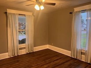 821 Main St, Belpre, OH 45714