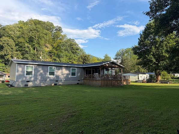 121 Austin Ln