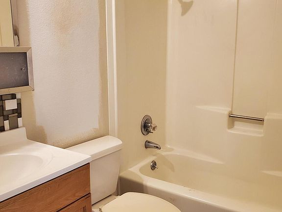 5th image of 2238 Carreon Pl #1