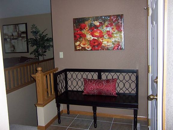 Spacious Entry