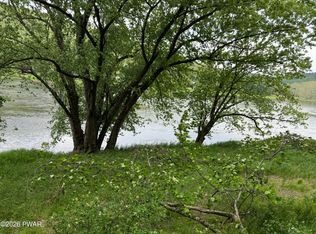 River Rd, Equinunk, PA 18417