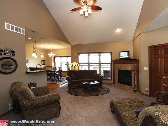 3rd image of 8920 Berg Dr