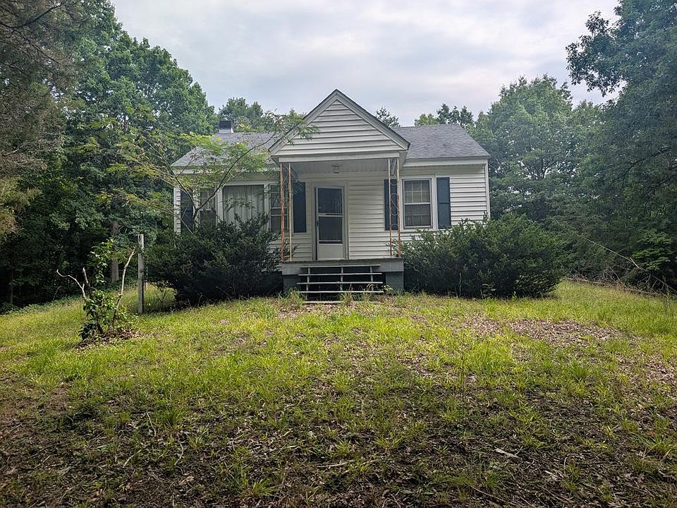 1st image of 3767 W 3rd St