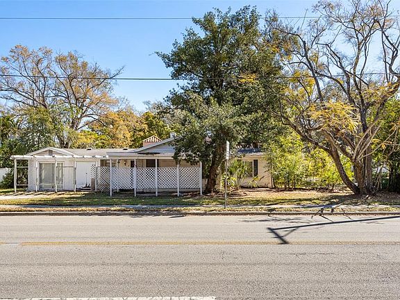 5th image of 2627 W Watrous Ave