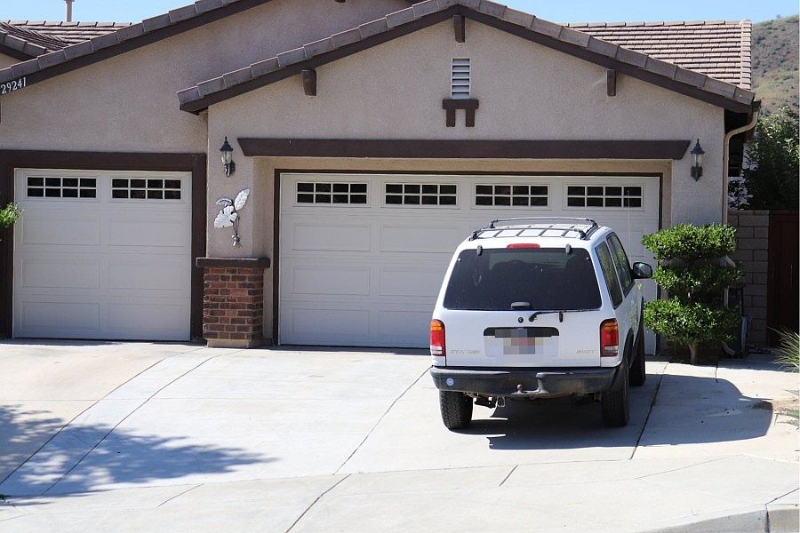 1st image of 29241 Gateway Dr