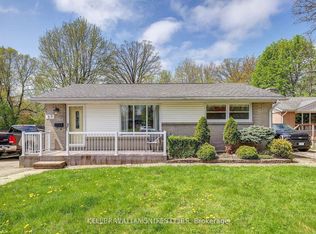 35 Thorncrest Cres, London, ON N6J 1K4