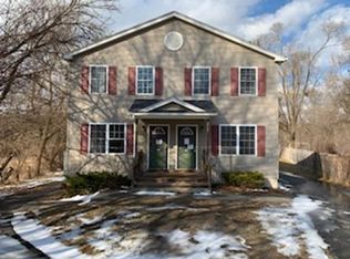 100-102 Darling St, Springfield, MA 01151