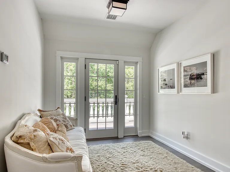 5 Barclay Ct — Photo 8
