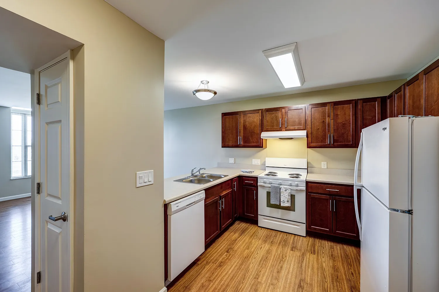 Avondale 55+ Apartments — Photo 2