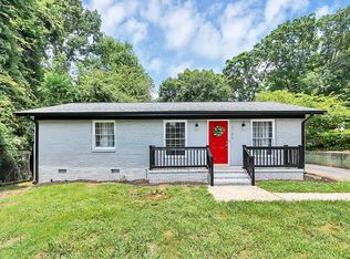 6746 Glenmoor Dr, Charlotte, NC 28214