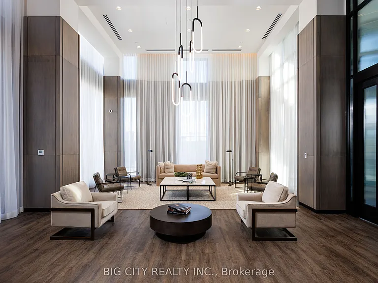 36 Brentcliffe Rd #201 — Photo 24
