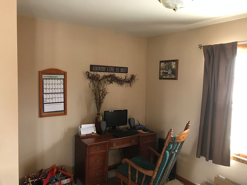 Upstairs living room 