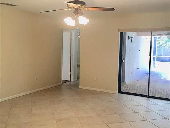 3rd image of 5737 Sandpiper Pl