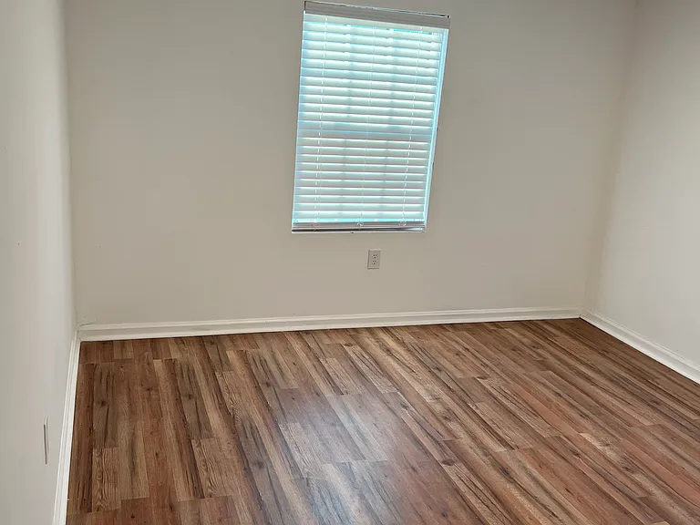 3585 Linton Rd — Photo 17