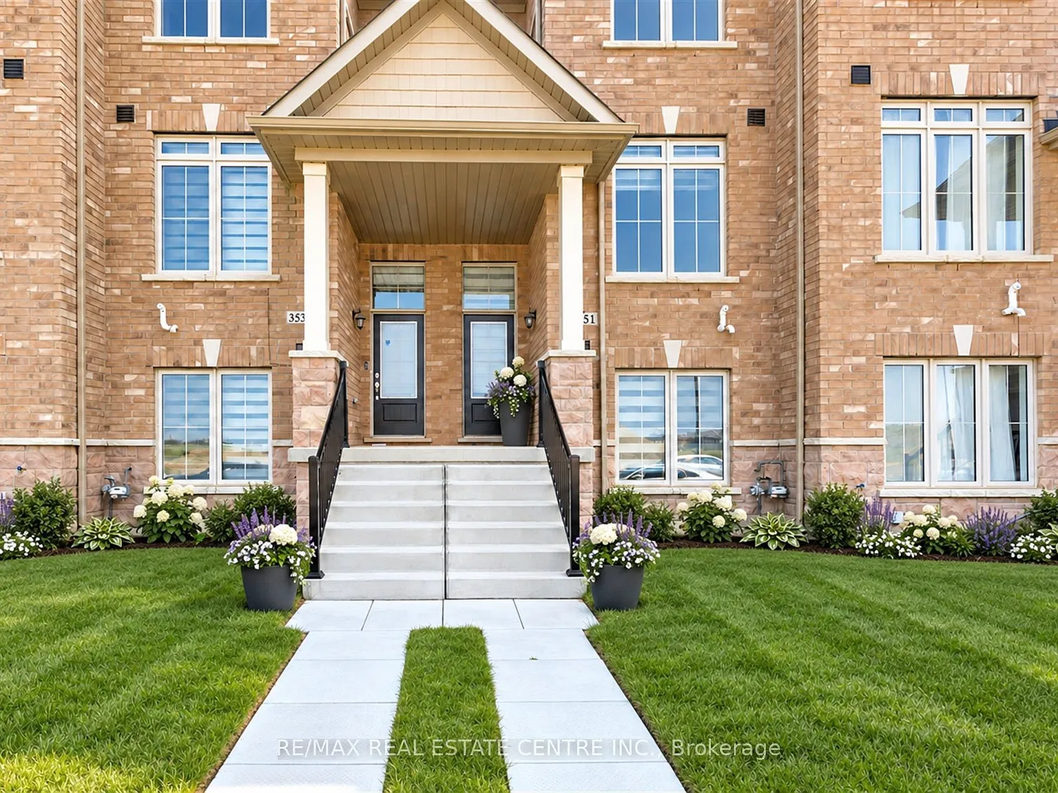4 bed, $3,149 — Photo 3