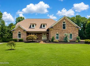 5620 Glenlyn Dr, Powell, TN 37849