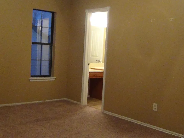 2604 Andrea Ct — Photo 13