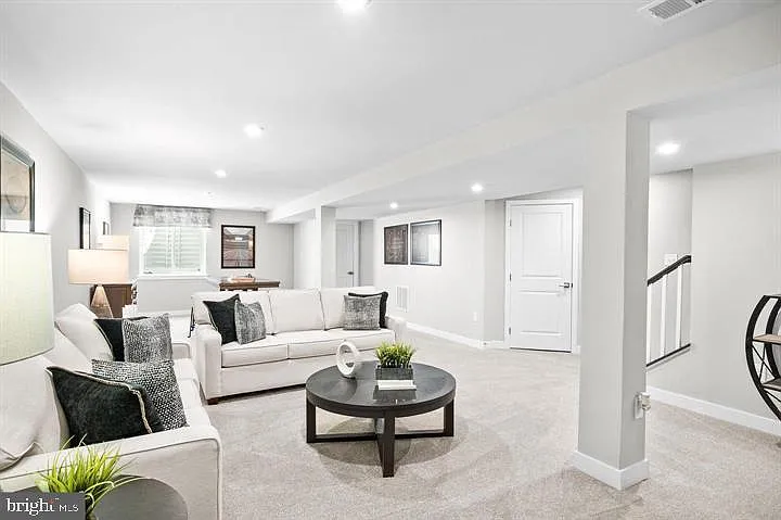 141 Dithridge Dr — Photo 55