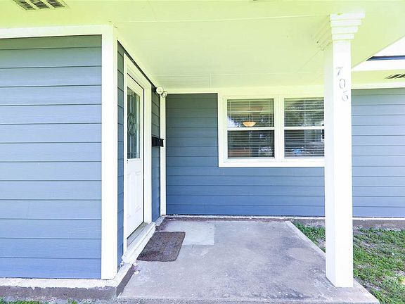 5th image of 706 S 37th St